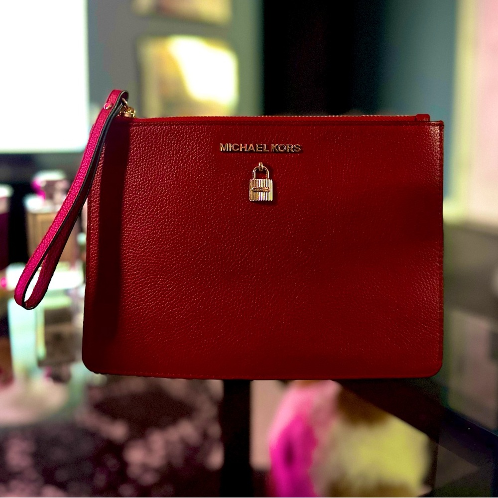 Michael Kors Wristlet